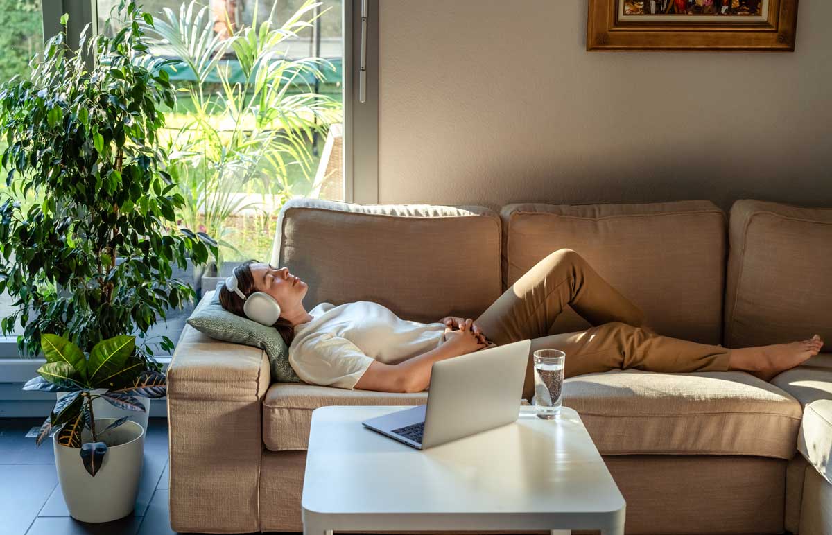 Hypnotherapy-remote-session